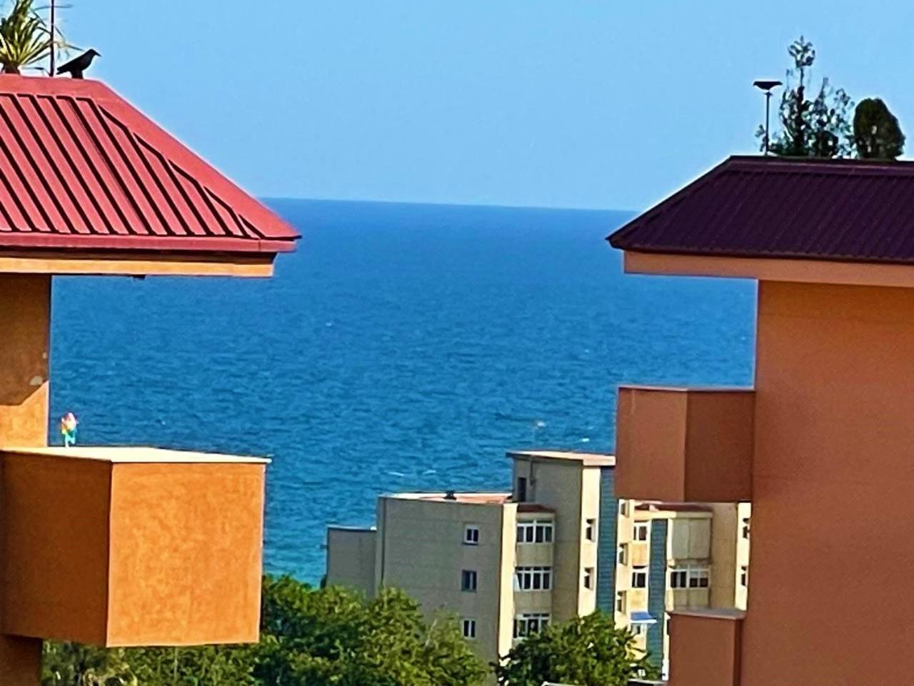 Apartamento Con Piscina Y Gran Terraza Con Vistas - Muy Cerca De La Playa, El Centro Y La Estacion Vilassar De Mar Exterior foto